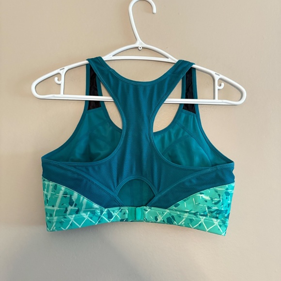 4/$10🎄Moving Comfort Teal Abstract Print Racerback Sports Bra - Picture 7 of 11